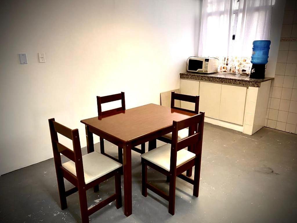 Galeria 124 Hostel 에스타도 데 상파울루 외부 사진